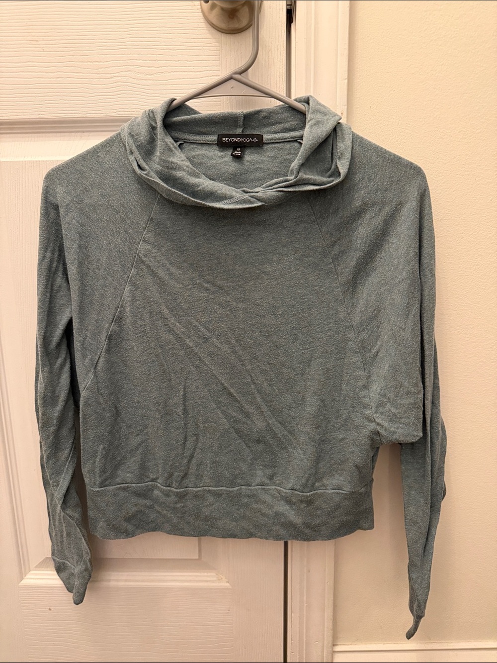 Beyond Yoga Seafoam Green Lightweight hoodie
